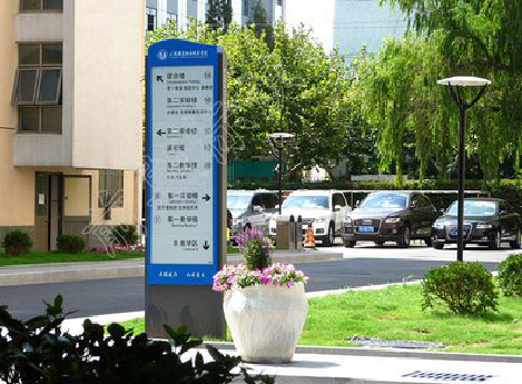 衡阳哪些因素影响宣传栏的制作？